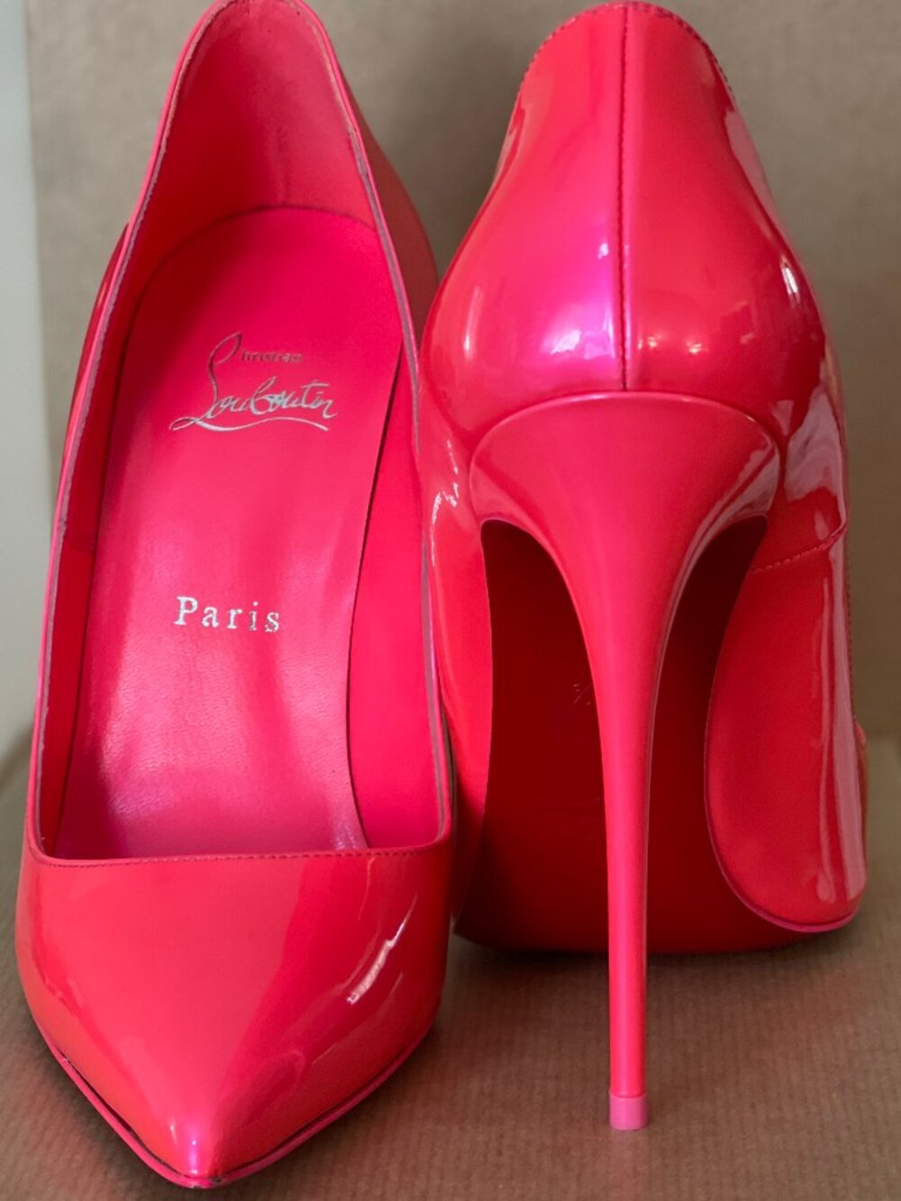 Christian Louboutin SO KATE 120 patent perle/Fluo pink 38.5